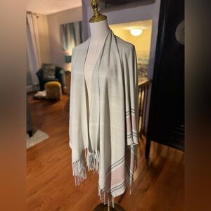 Light Grey Viscose Wrap by Siizu, NWT